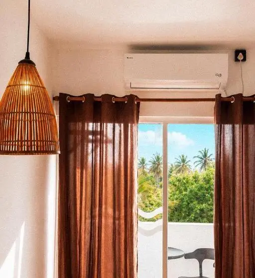 پانسیون Dhiffushi Inn