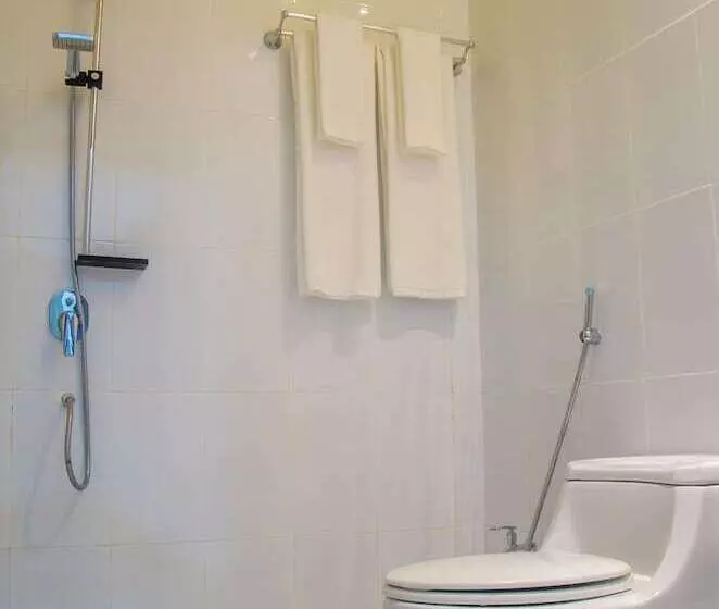 پانسیون Holiday Garden Rasdhoo