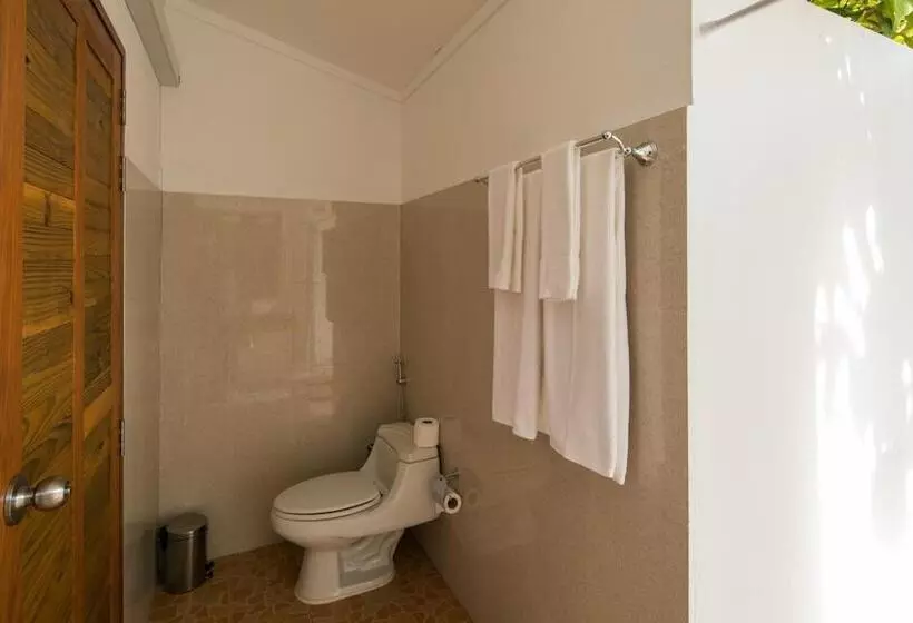 پانسیون Holiday Garden Rasdhoo