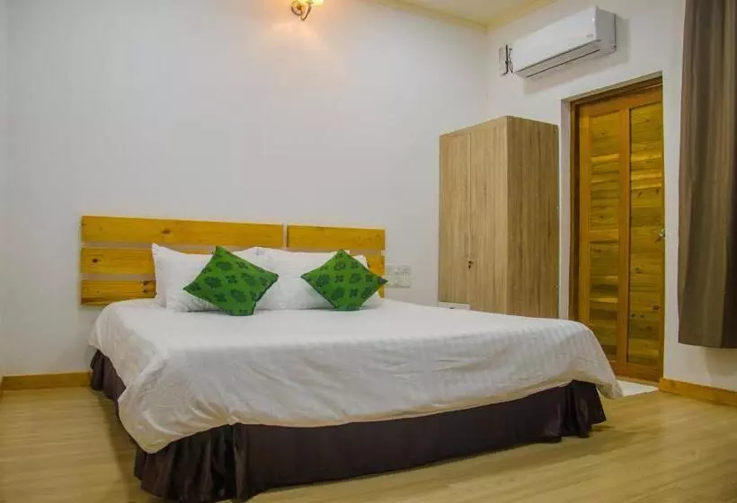 پانسیون Holiday Garden Rasdhoo