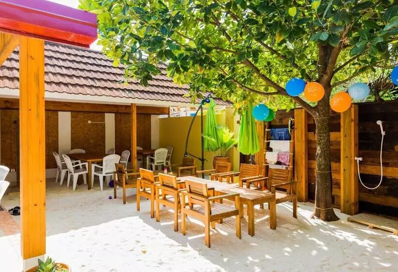 پانسیون Holiday Garden Rasdhoo