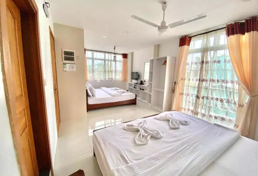 پانسیون Oceana Boutique