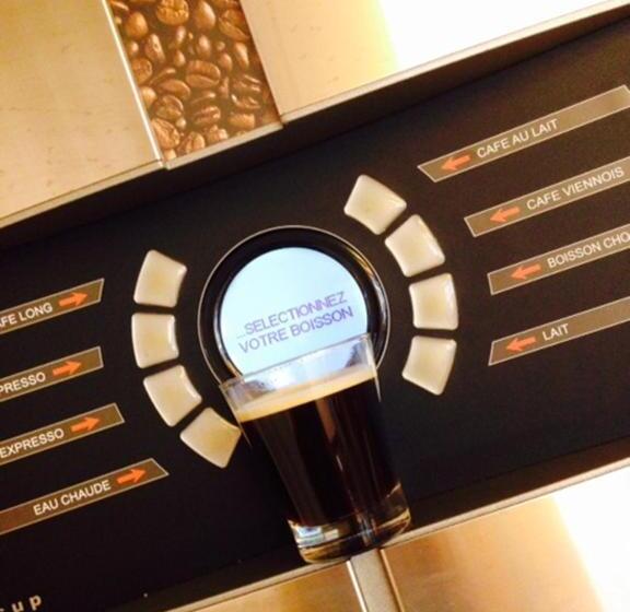 בית מלון כפרי First Inn