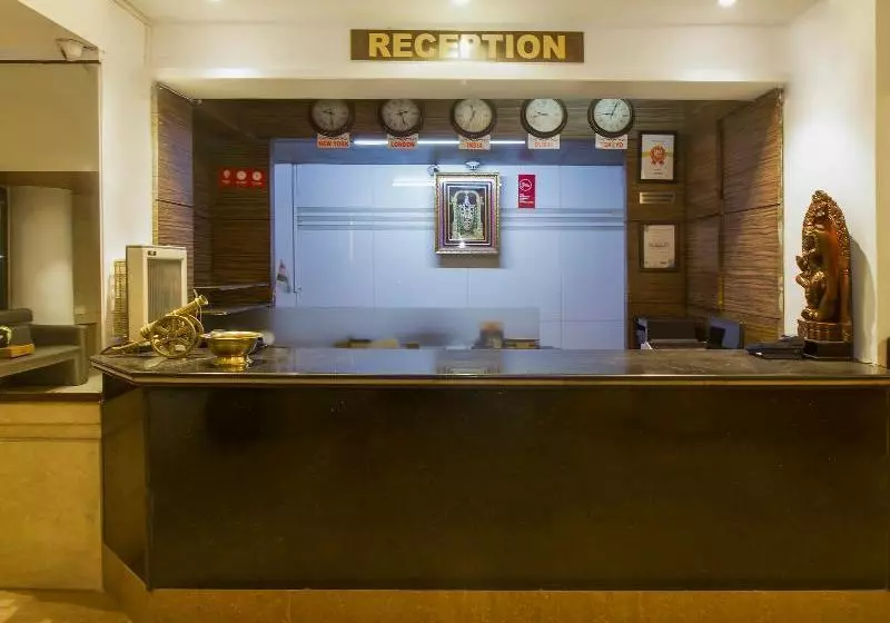 Hotelli Panchratna By Oyo Rooms
