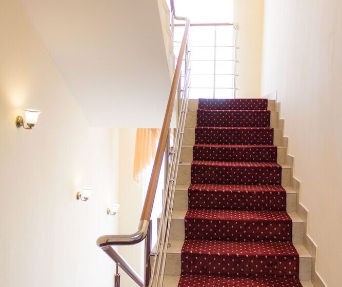 בית מלון כפרי Sharm