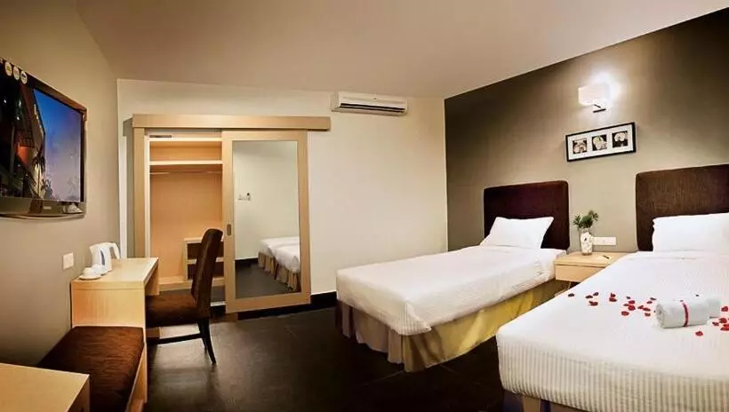 Sky Hotel Selayang