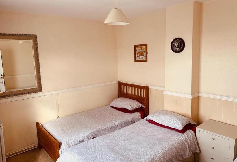 فندق The Lion Brewery