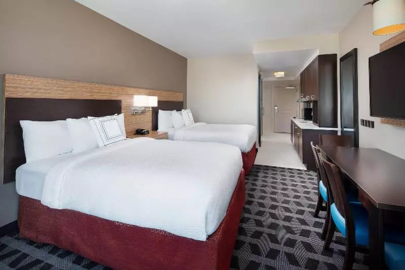 هتل Towneplace Suites By Marriott San Diego Downtown