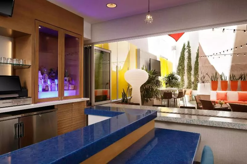 هتل Towneplace Suites By Marriott San Diego Downtown