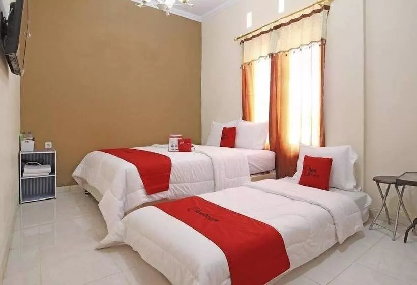 Majatalo Greenhouse Exclusive Tegalwaras