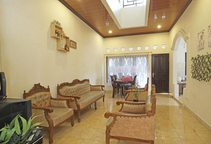 פנסיון Greenhouse Exclusive Tegalwaras