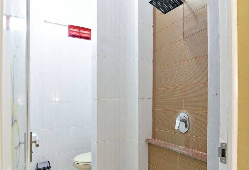 بنسيون Reddoorz @ Uluwatu Bali