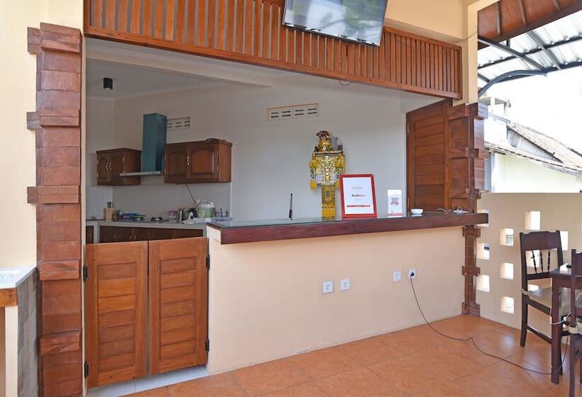 بنسيون Reddoorz @ Uluwatu Bali