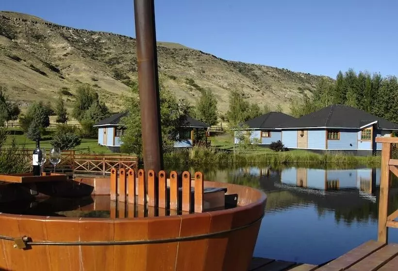 ホテル Spring Creek Lodge