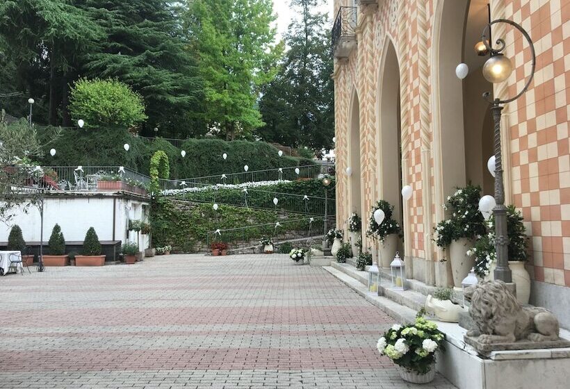 בית מלון כפרי Trettenero