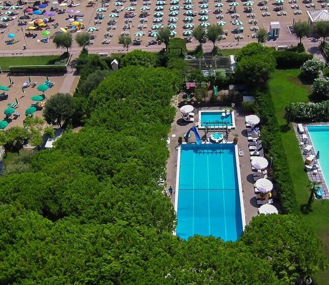 هتل Viña Del Mar Pineta