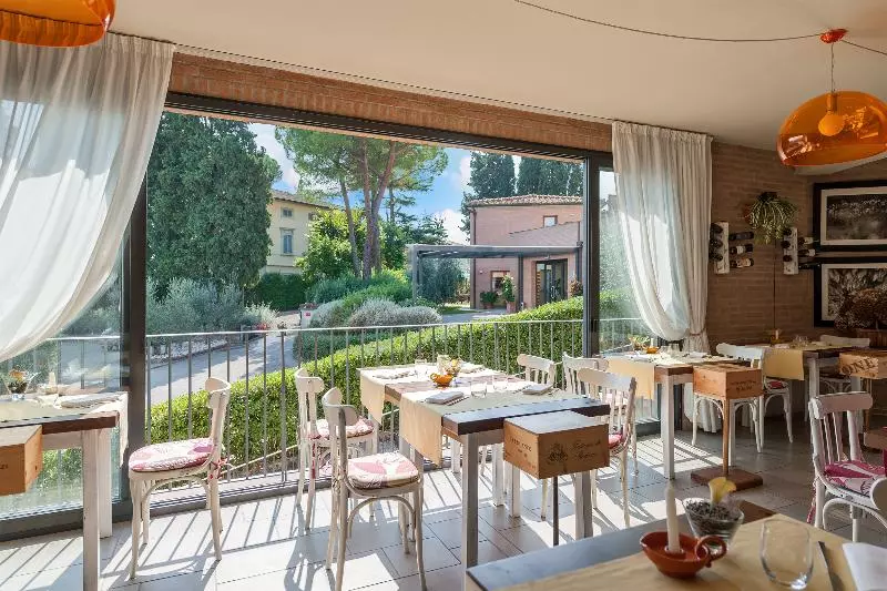 Отель Villasanpaolo Resort & Spa