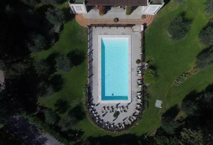 Отель Villasanpaolo Resort & Spa