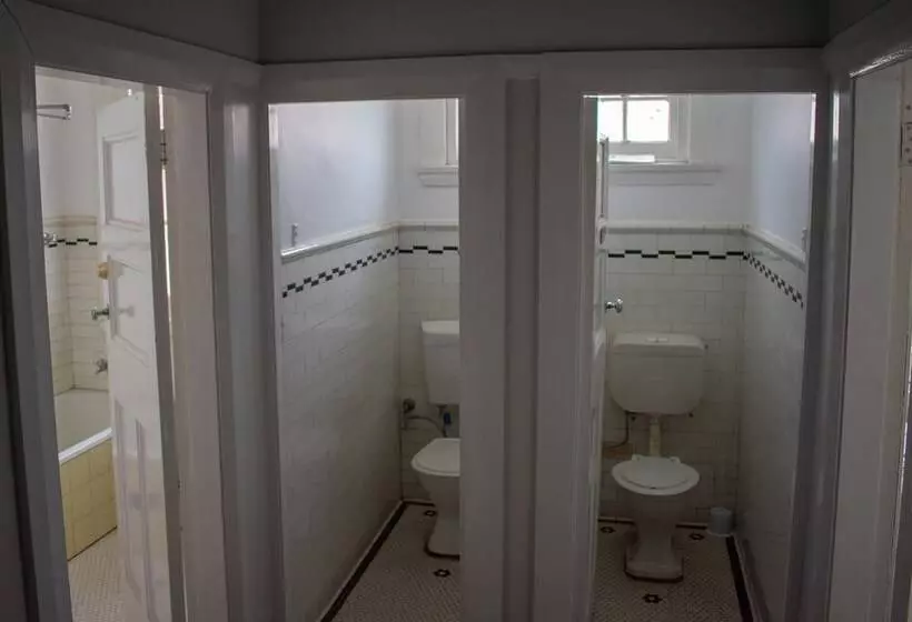 ホテル Castlereagh