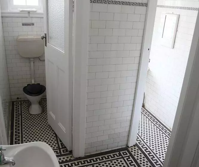 ホテル Castlereagh