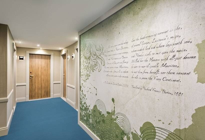 هتل Acta The Avenue