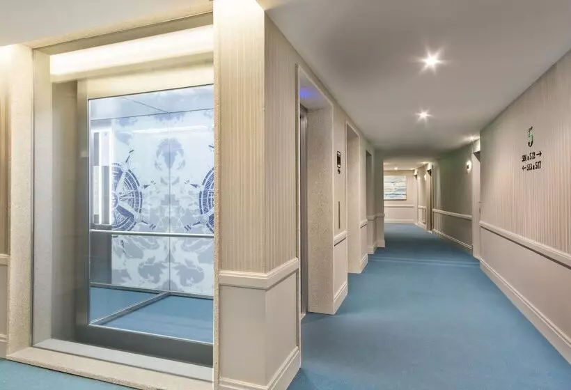 Hôtel Acta The Avenue