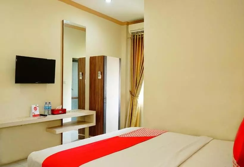 ホテル Golden Vella By Oyo Rooms