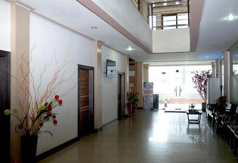 בית מלון כפרי Golden Vella By Oyo Rooms