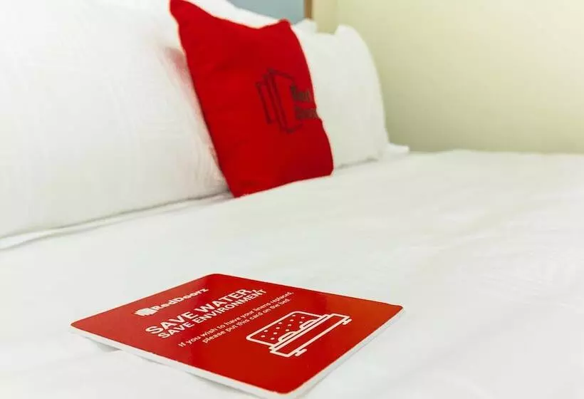 ホテル Reddoorz Premium @ Mabolo Cebu 2