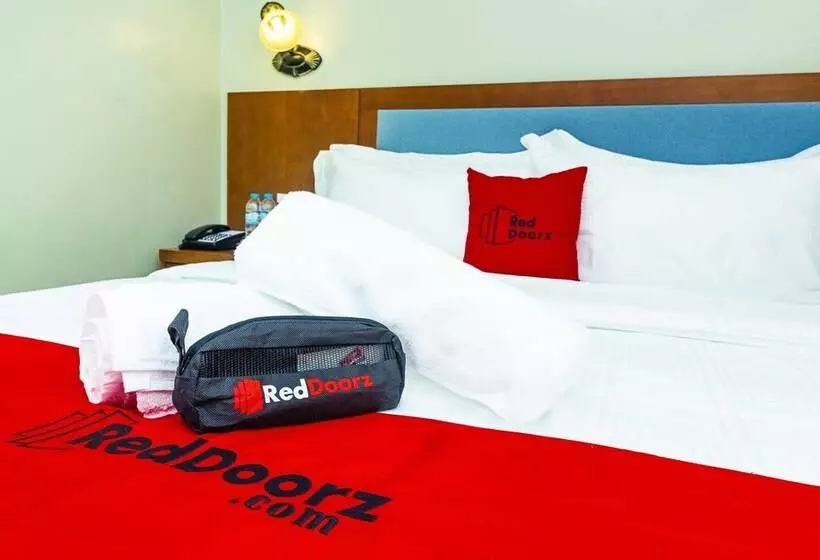 ホテル Reddoorz Premium @ Mabolo Cebu 2