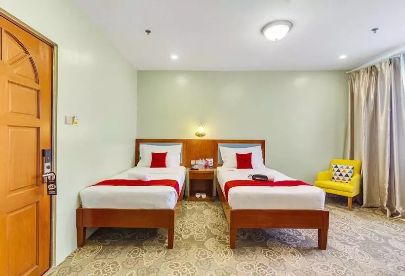 ホテル Reddoorz Premium @ Mabolo Cebu 2