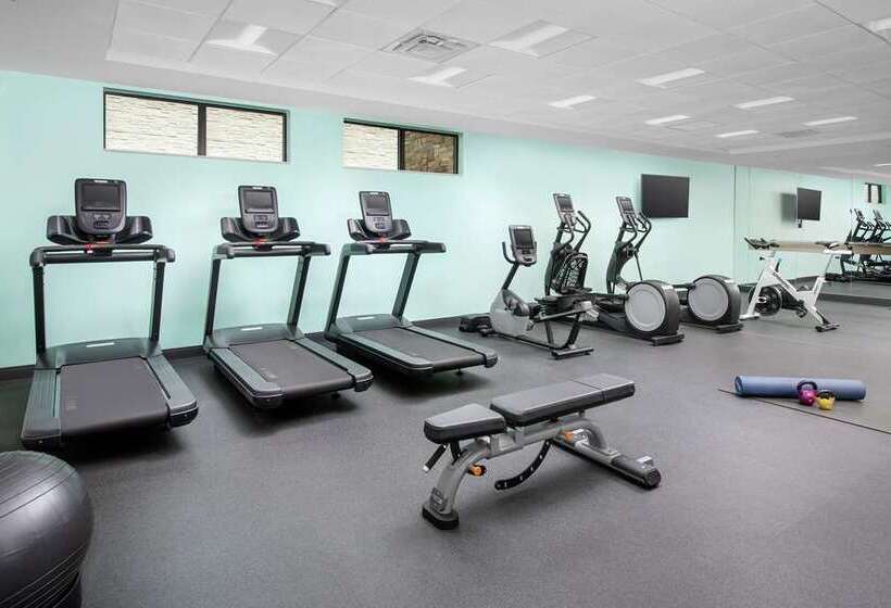 هتل Tru By Hilton Denver Airport Tower Road