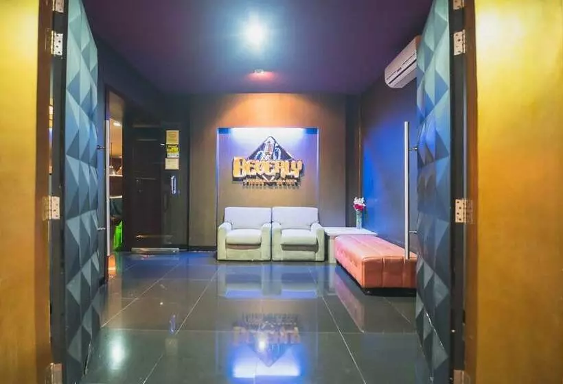 Majatalo Reddoorz Plus Near Kampus Upi Setiabudhi