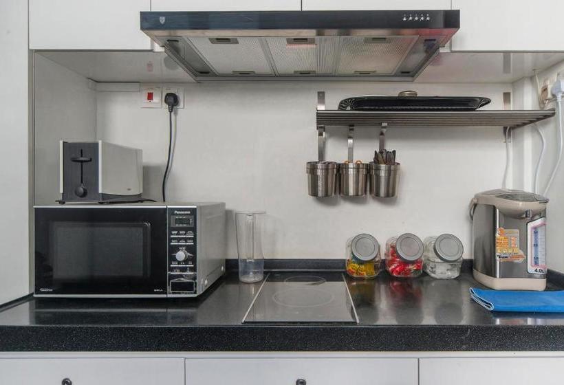 Reddoorz Hostel @ Little India