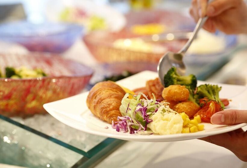 Otel Ana Crowne Plaza Chitose, An Ihg