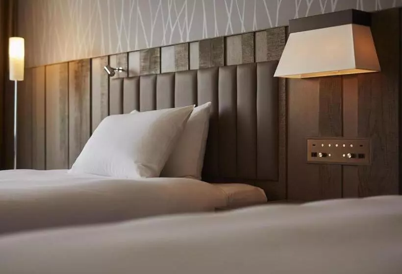 Отель Ana Crowne Plaza Chitose, An Ihg