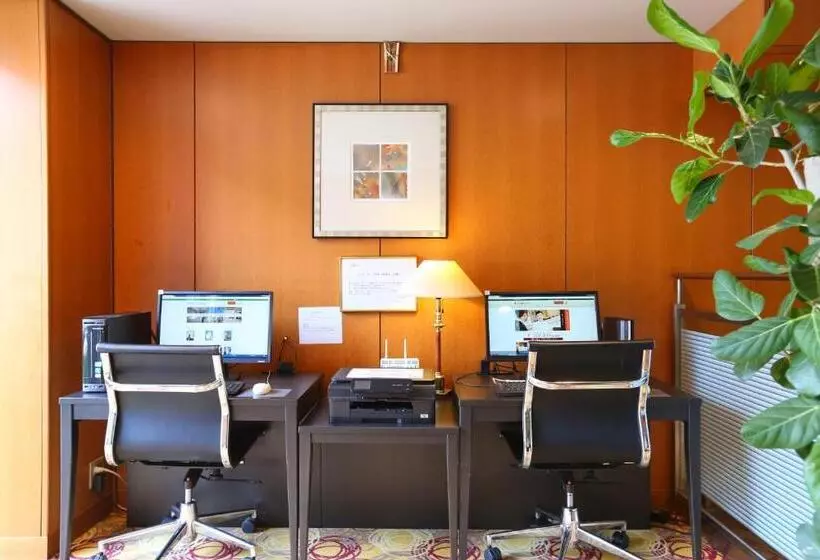 Отель Hokke Club Kyoto