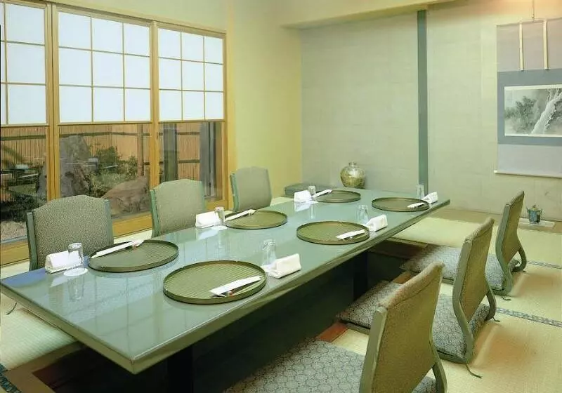 هتل Palace  Tachikawa