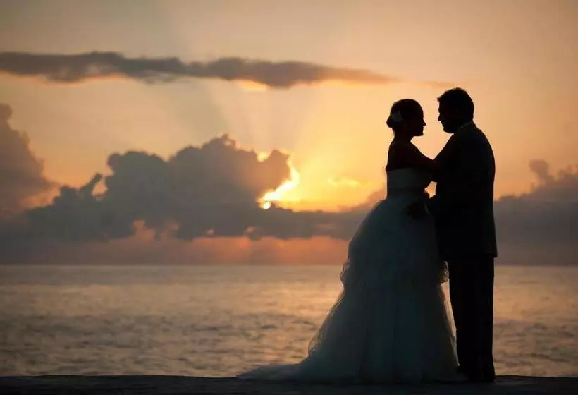 هتل Samsara Cliff Resort