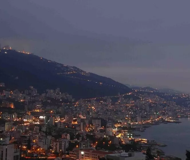 هتل Regency Palace