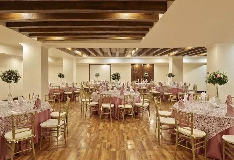 هتل Fiesta Americana Aguascalientes