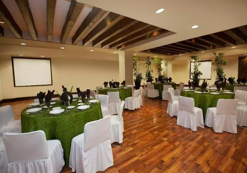 هتل Fiesta Americana Aguascalientes