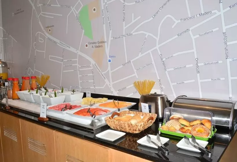 호텔 Fiesta Inn Tlalnepantla