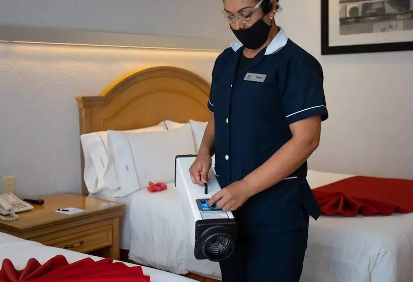 호텔 Horizon & Convention Center