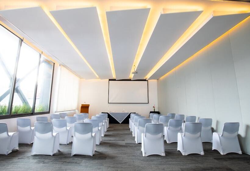 فندق Horizon & Convention Center