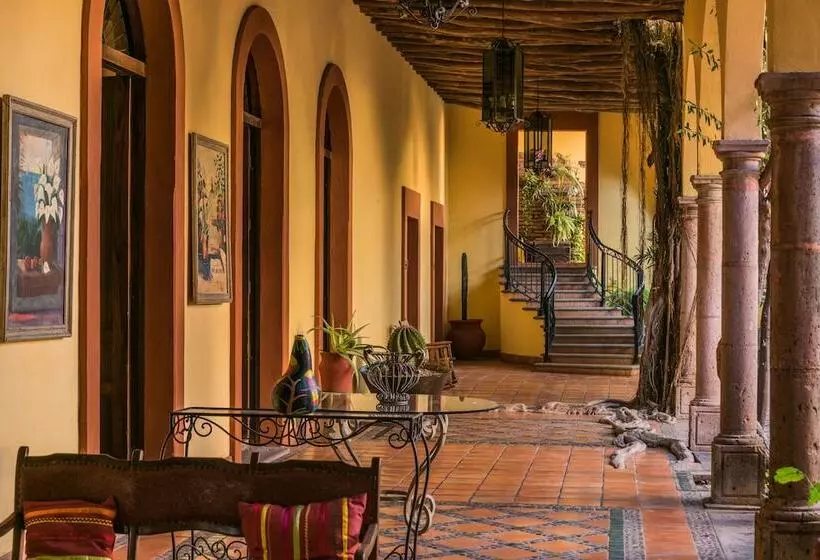 호텔 Posada Del Hidalgo  Centro Historico A Balderrama Collection