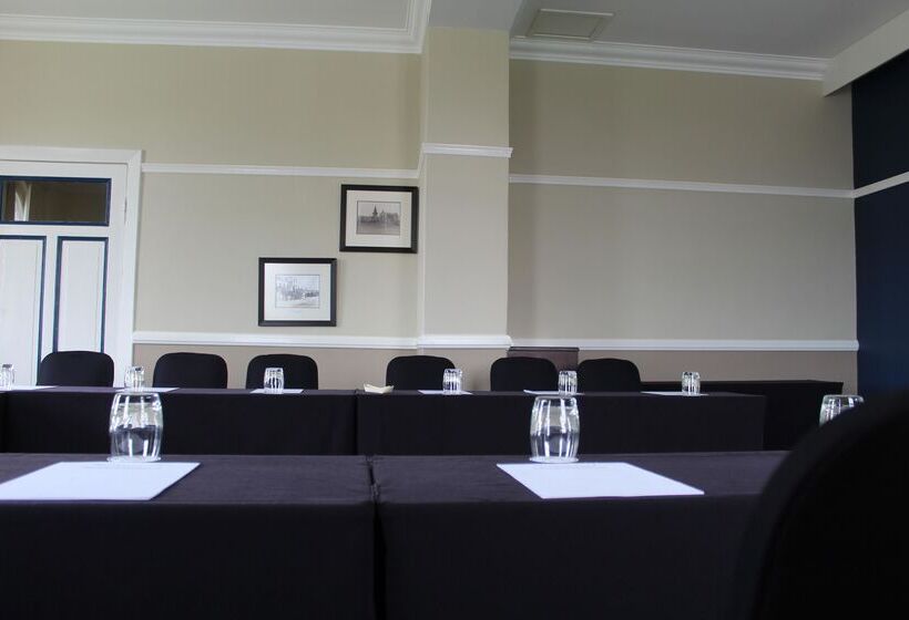 Swakopmund Hotel & Entertainment Centre