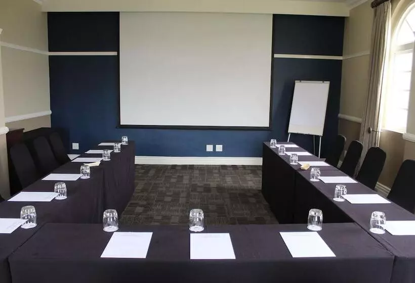 Swakopmund Hotel & Entertainment Centre