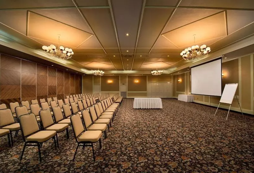 Swakopmund Hotel & Entertainment Centre