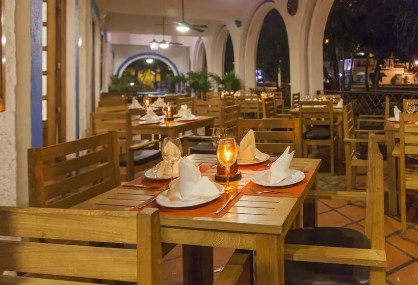 ホテル Villa Blanca Huatulco